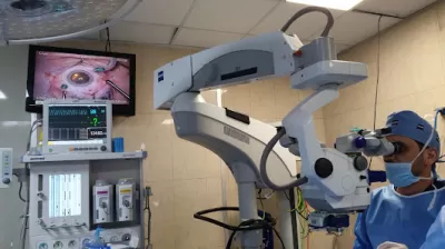 د. محمد الجنابي طب و جراحة العيون