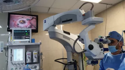 د. محمد الجنابي طب و جراحة العيون
