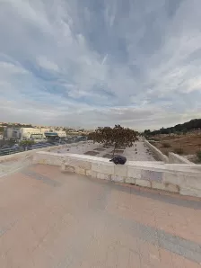 مدينة الحسين الطبية