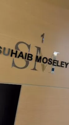 الدكتور صهيب الموصلي أخصائي جراحة العظام و المفاصل و الاصابات الرياضية