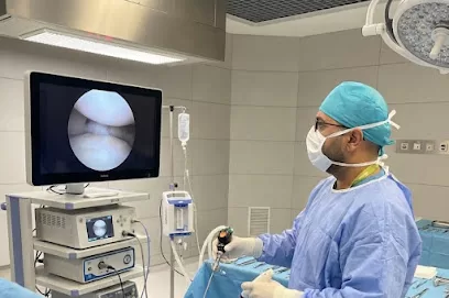 الدكتور صهيب الموصلي أخصائي جراحة العظام و المفاصل و الاصابات الرياضية
