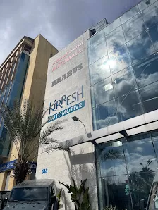 مجمع السيارات