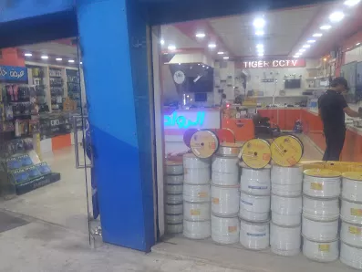 الرواد للستالايت و الكهربائيات
