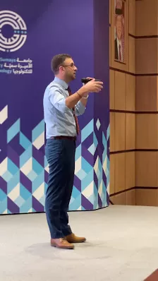 افضل طبيب نفسي الدكتور علاء زايد اختصاصي الطب النفسي