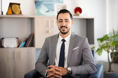 الدكتور عمر علي علقم -اختصاصي الطب النفسي - طبيب نفسي في عمان -الاردن