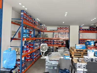 الثنائية لتجارة بطاريات السيارات