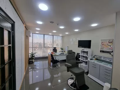 عيادة الدكتور مروان ابراهيم الحلالمه / مرج الحمام / أنف و أذن و حنجرة