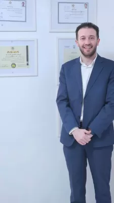 عيادة الدكتور خلدون جرادات - أخصائي جراحة الكلى والمسالك البولية وأمراض الذكورة والعقم