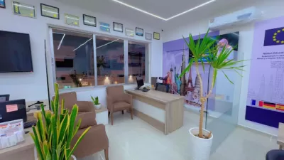 مركز المترجم العربي للترجمة والتعليم