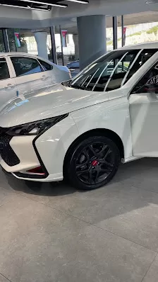 ليث العبيدي و اخوانه - Laith Alobaidi Cars