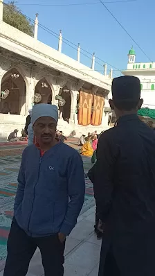 شركة الزي لصناعة الألبسة الجاهزة
