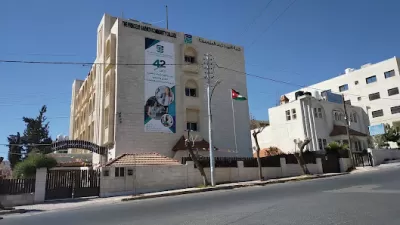 كلية الاميرة ثروت